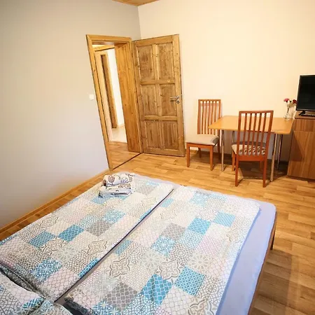 U Vinice Pensionat 3*